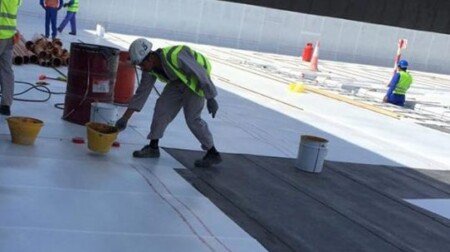 عزل أسطح بحي الصحافة بالرياض خصم40% مع الضمان